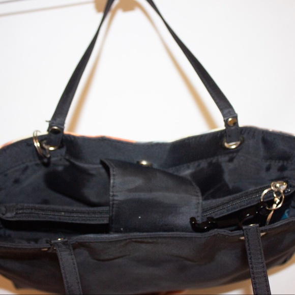 Disney Alice in Wonderland Vintage Shoulder Bag 🦋🤍 - Picture 11 of 12